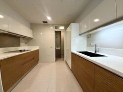 Marina Bay Residences (D1), Condominium #637362701